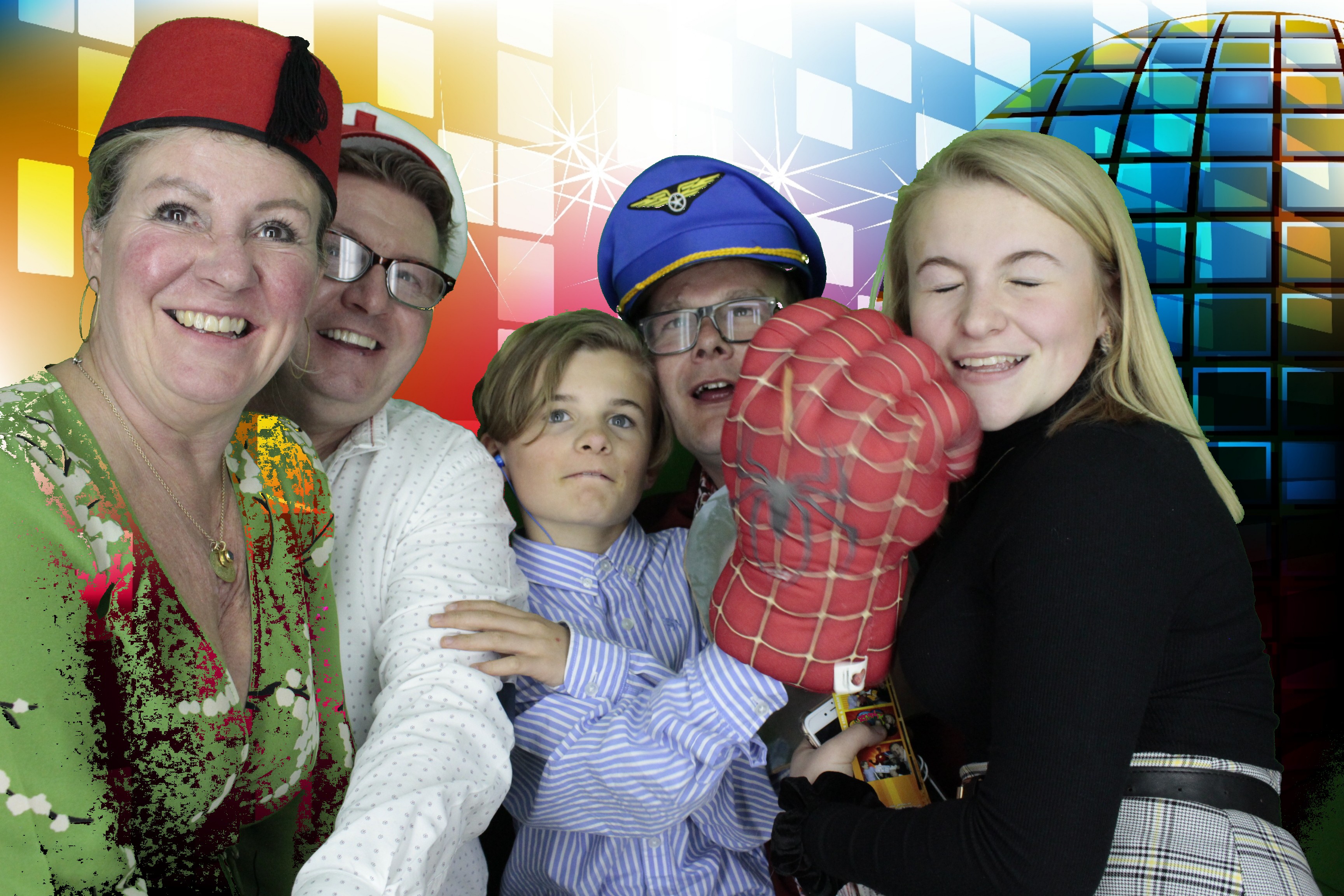 Steve's 65th & Susan 60th Birthday | View more photos from the event at gallery.myphotoboothexperience.co.uk/u/MyPhotoBoothExperienceLtd/Steves-65th-Susan-60th-Birthday
